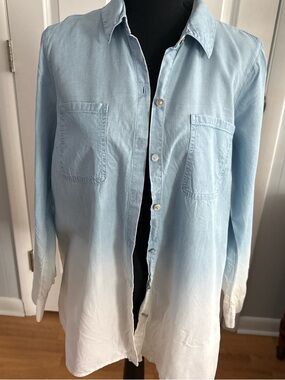 J. Jill Light Blue to White Ombre Button-Up Shirt